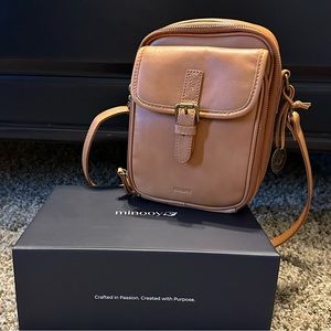 Minooy leather crossbody purse